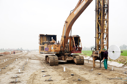 Giới thiệu các giải pháp xử lý nền đất yếu cho nền đường khu vực sông Sài Gòn - Tác giả Trương Thụy Minh Hoàng (Trưởng đại diện VP Phía Nam CKJVN)